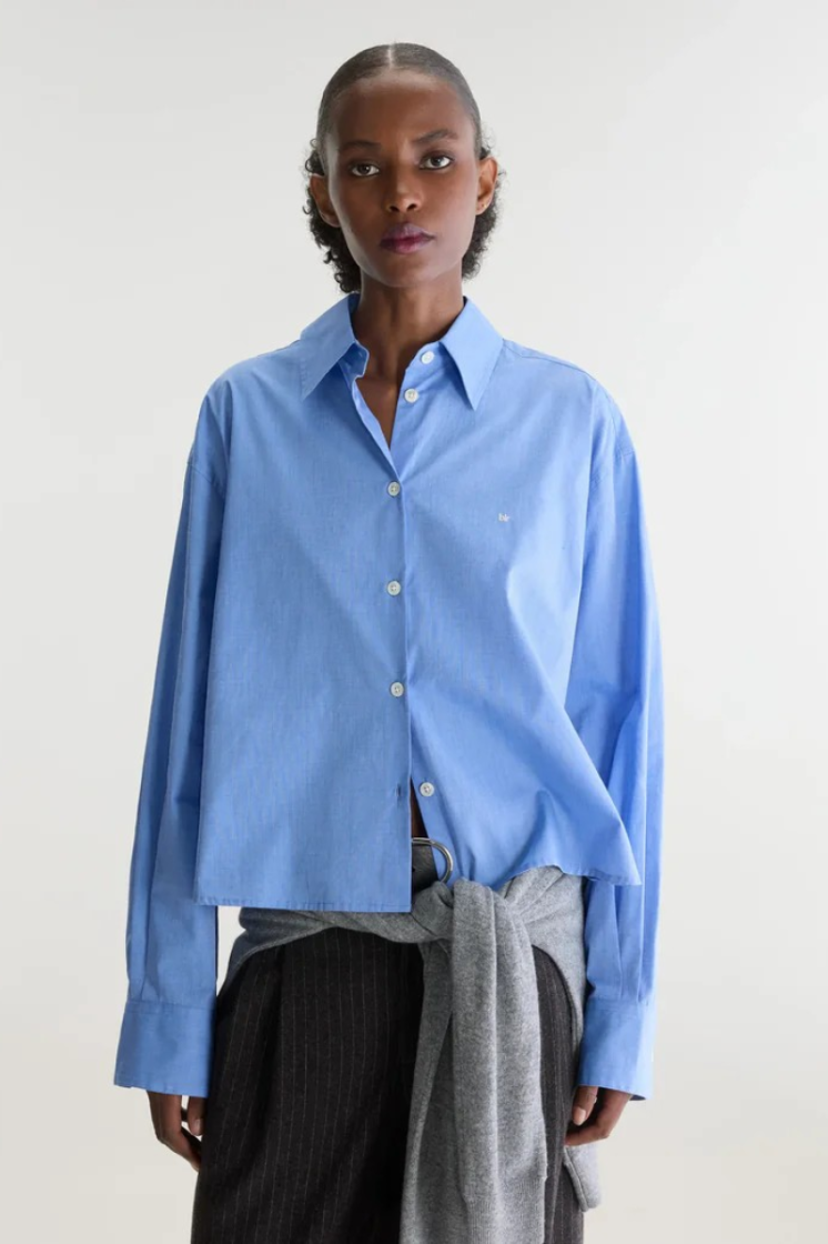  Blue shirt