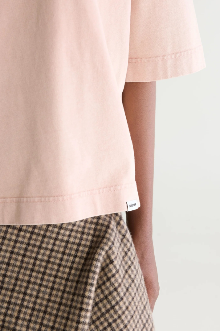  Dusty rose