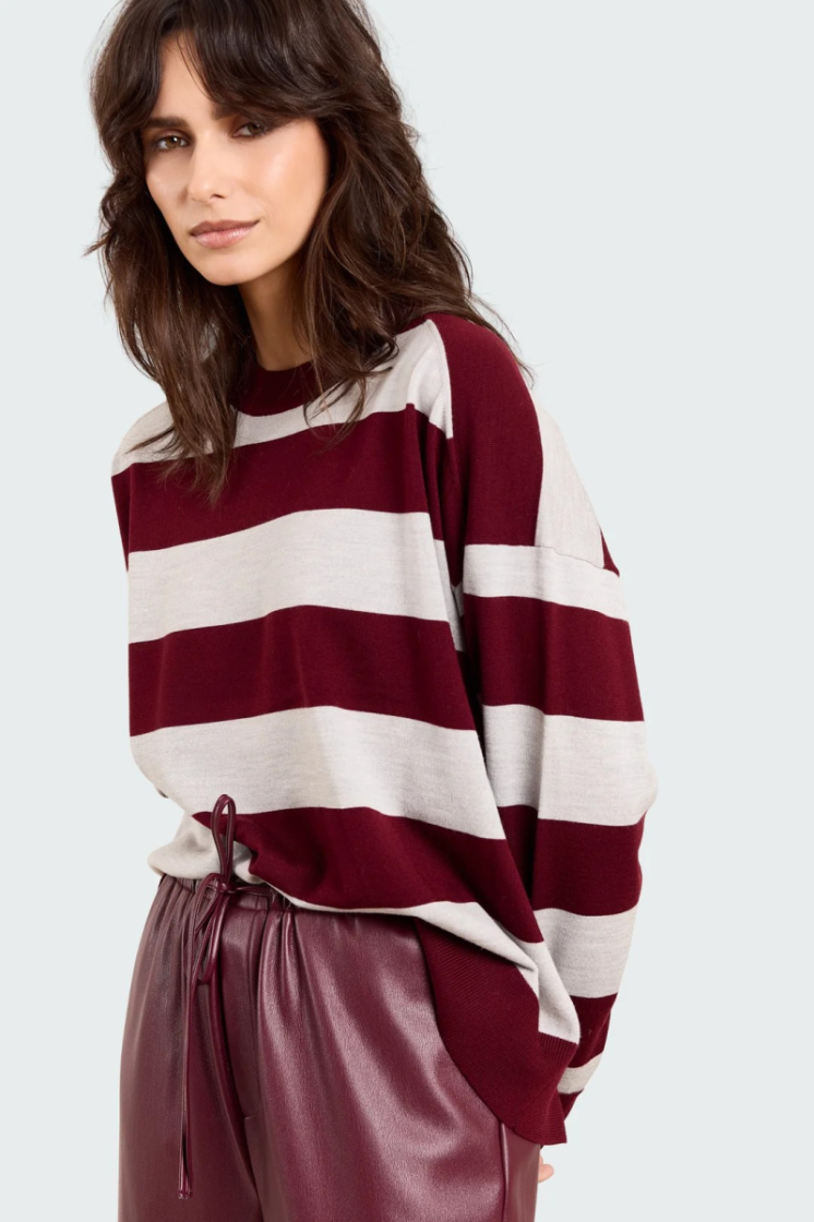  Burgundy/grey