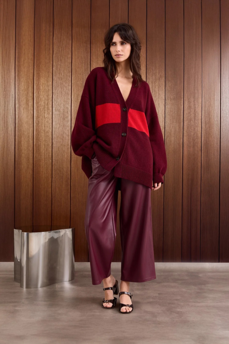  Burgundy/red